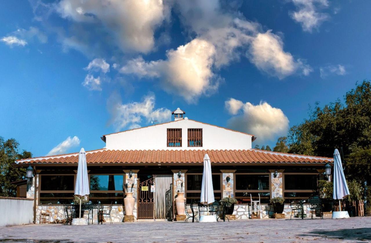Hotel Rural Finca La Herencia Guadalcanal Dış mekan fotoğraf