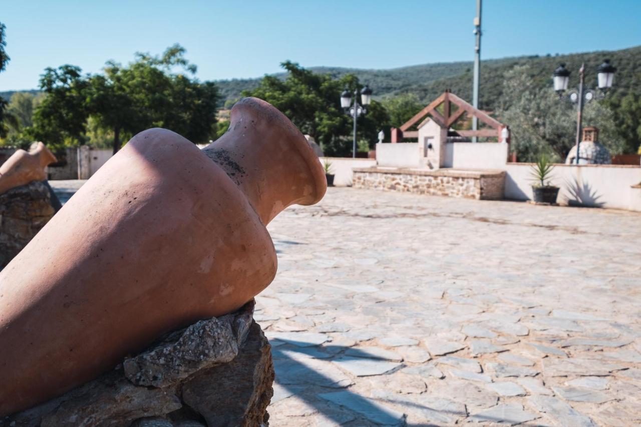 Hotel Rural Finca La Herencia Guadalcanal Dış mekan fotoğraf